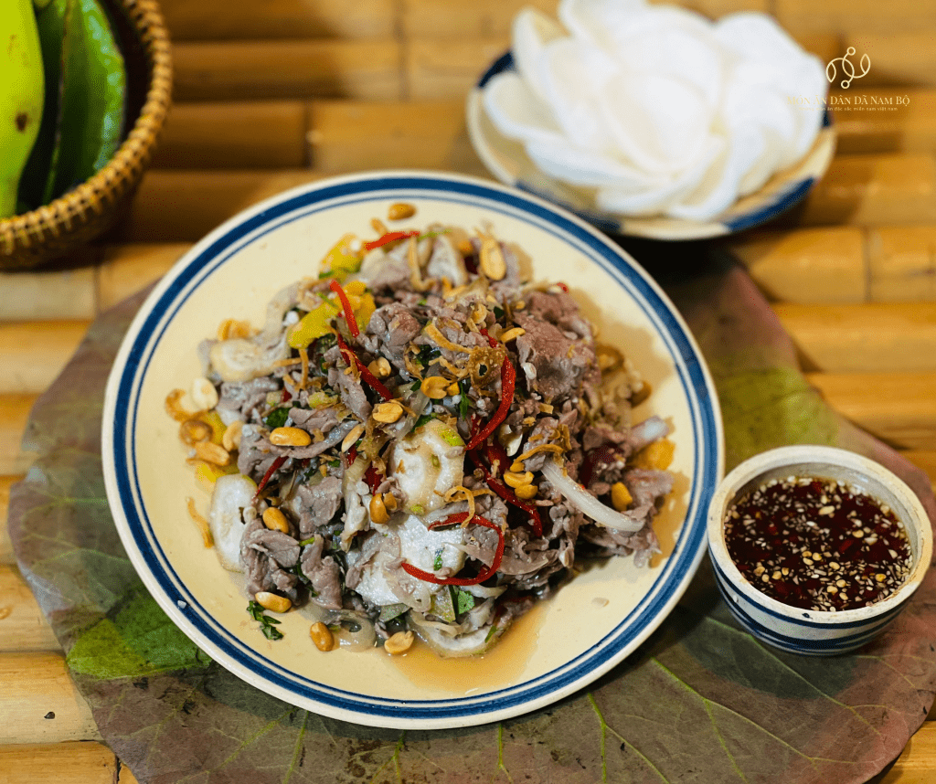 Gỏi bò bóp thấu